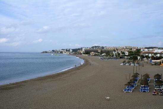 Precioso Apartamento Junto A Playa Y Con Piscina. Apartment Малага Екстериор снимка